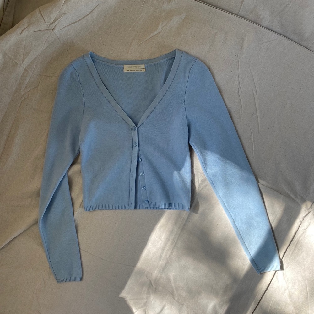 Urban outfitters 90’s crop sweater